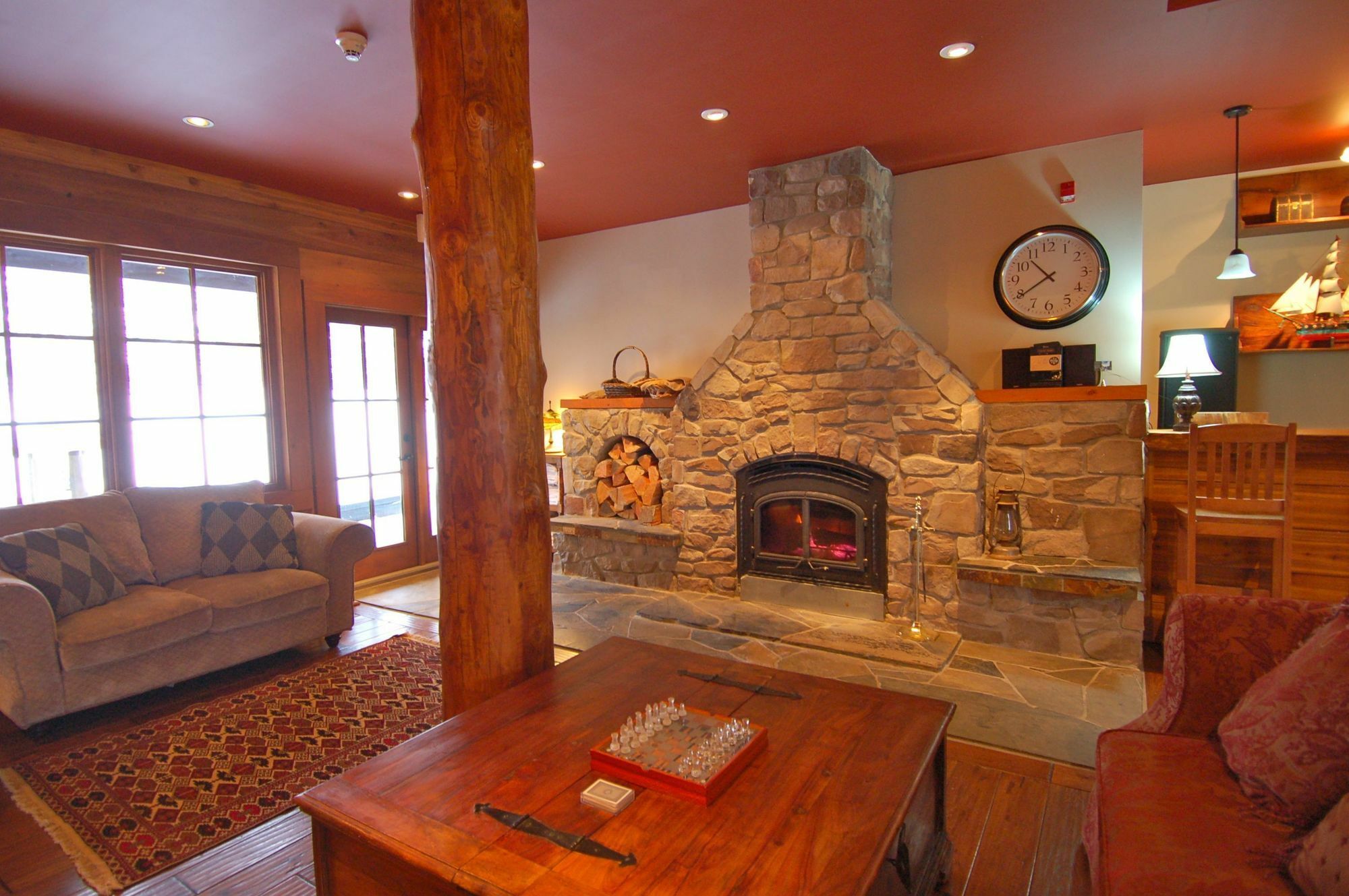 Winston Lodge